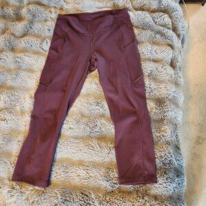 Lululemon Burgundy Cropped Leggings – Size 6, 28" Length, Excellent Condition